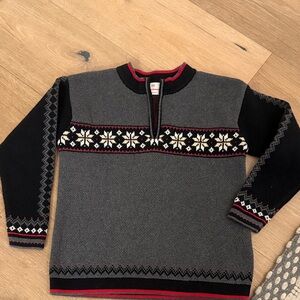 Hanna Andersson Gray and Black Nordic Zip-Up Sweater
